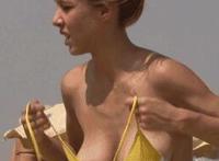 下面湿透了好像要动态图穴湿透了插进去