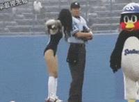 嗯啊哦陌生公交抽插动态图男人猛抽插动态图百度