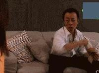 在车上车震小说第一章被下药了在车上动态图