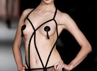 那个国家不用穿衣服的美女图片2016伦敦全裸时装秀