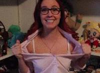 男生把手放入我的裤裆动态图和男友睡一起不让他做