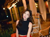 qq空间相册有骚照的图片求个真实裸聊qq