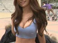 马兴媳妇小白乖乖躺下 门卫老董戴若曦