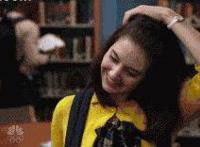 坐台818小姐的真实经历 坐台女的迷醉生活视频动态图