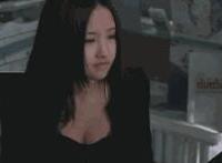 把女同学带到男厕所 我把女同学骗到山上