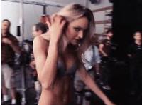 求个免费的资源qq群 微信公众号直接看片子