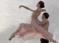 哥哥和妹妹漫画照片gif福利资源动态图片