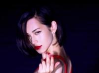 阿姨那天让我进她房间 阿姨说他老公经常出差