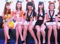 越南女人性真实生活 越南女兵常裸身洗澡图片