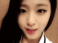 把你的手拿出去啊：啊哦不啊不要这样