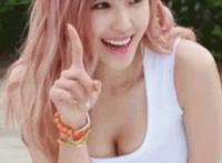 阿姨你帮我弄一下吧：要不阿姨给你弄出来