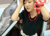 两女多鳝一女两指图片：浴室少女20天菊花飞鱼