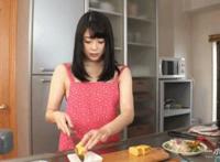 爱沢花梨作白丝护士 小女孩白丝护士动态图