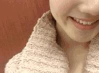 杨颖被郑恺看过胸部 杨颖的胸口给郑恺亲吻