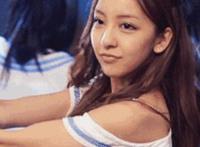 杀女人吃肉的过程 倒吊宰杀吃女人肉图片 宰杀加工活女人肉图片