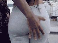 诱奸姐姐到高潮：亲姐姐要我帮她生孩子