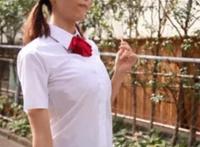 老婆给我穿裙子视频：男生穿裙子过程视频 和老婆一起穿裙子