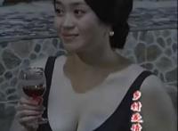 关婷娜胸部凸爆了图片 关婷娜胸部照片