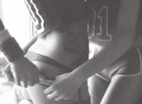 怎么玩大长腿动态图：张梓琳是一副好炮架