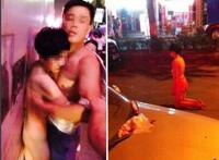 打小三扒衣视频组图：被5名女子当街扒衣视频