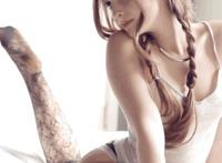 把村长女儿拖进玉米地：玉米地里乡村寡妇2