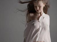 蔡明7姿16式gif：蔡明7姿16式免费阅读