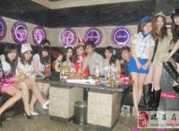 ktv公主包房内龌龊图片：ktv包房公主穿真空装