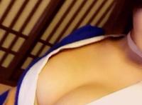 自取其乳动漫gif：大胸妹子胸罩崩开