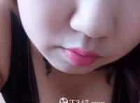 撸一撸中文网好色人妻：一撸色奶奶网站小说gif