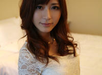 佐藤遥希禁断介护ed2k：佐藤遥希与黑人ed2k