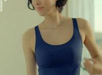 一女四男前后夹击：粗大前后夹击嗯啊