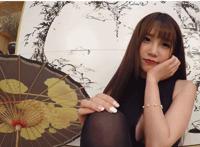 女人嘴大下面也大图：女人喜欢用手抠下面
