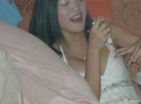 ktv里龌龊狗男女图：ktv陪唱在包间里能干吗