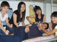 那个国家不用穿衣服图：二十二岁,乳头很小图片