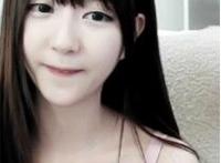 百思不得其姐的图片：百思不得其姐片尾抖胸gif