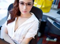 梅州售楼小姐事件图片：售楼小姐视频