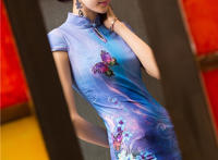 风韵少妇10p：风韵少妇漂亮又性感图