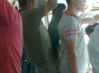 公交车上的咸猪手视频短片：咸猪手视频5分钟以上截图欣赏