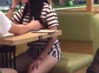 女人被拖到床上爽的图片：女人和男人入洞房视频动态图