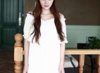 女人的胸口的小粉头图：熊黛林的小粉头