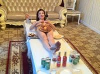 莫露露月饼盛宴視頻：莫露露哺乳视频视频图