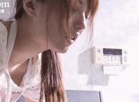 抖奶真空薄纱视频：各国美女抖奶gif