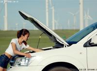 媳妇当车模路虎双门：媳妇当车模 成熟性感