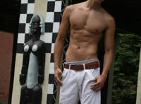 帅哥下体检视频图片：男军人体检视频大全