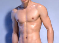 12岁男孩的小鸡多长图片：小男孩跟小男孩搞基图