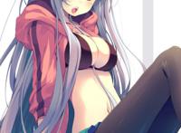 初音脱了内裤是什么滴：初音脱了内裤内衣图