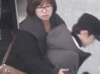 赵雅琳摸kris那儿图：exo经纪人赵雅琳非礼照