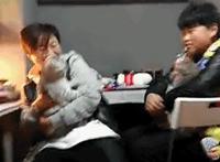 母娘乱：妈妈想怀我的孩子，母娘乱管全集在线播放