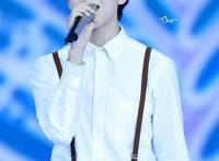 王俊凯游泳下面凸起：男鸟男图片大全大图