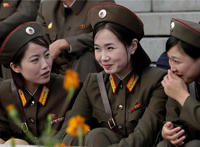 朝鲜女人乳房：朝鲜女兵性服务照片